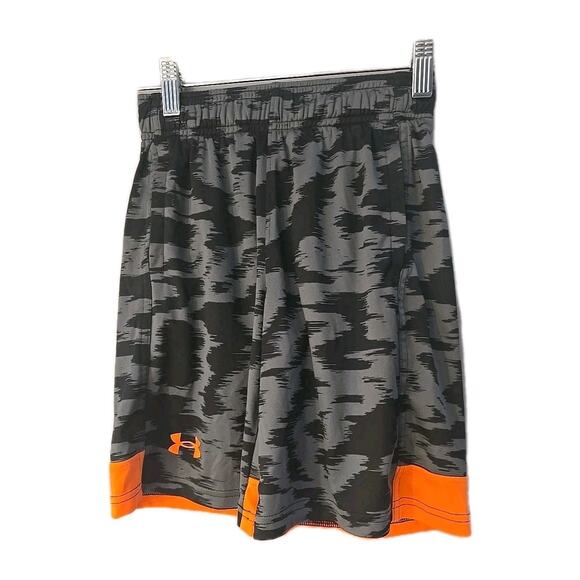 Under Armour Gray Heat Gear Performance Athleisure Shorts Youth Boys Size Small - Picture 1 of 4